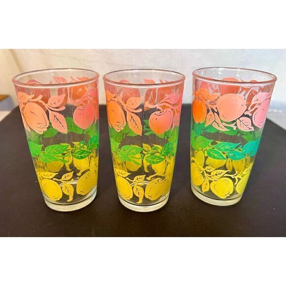 HAZEL ATLAS Tumblers Apple Fruit Decor Pastel Colors Pink Green Yellow Set of Tw - Picture 2 of 8